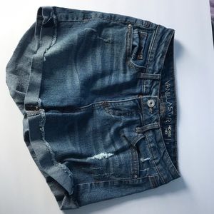 Blue Jean shorts mid rise midi 3